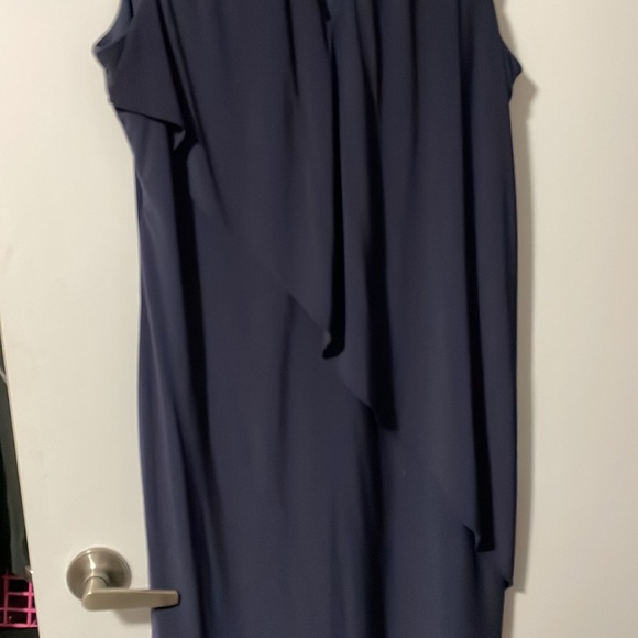 Lovely Navy asymmetric illusion cocktail dress from Le Chateau. - Picture 3 of 5